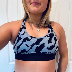 VARLEY- Women’s Sports Bra